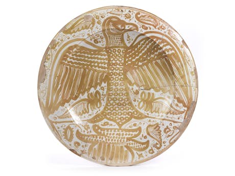 Seltene große Majolika-Platte mit Adlerdekor